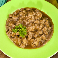 Picadinho de Filé Mignon na Ponta da Faca